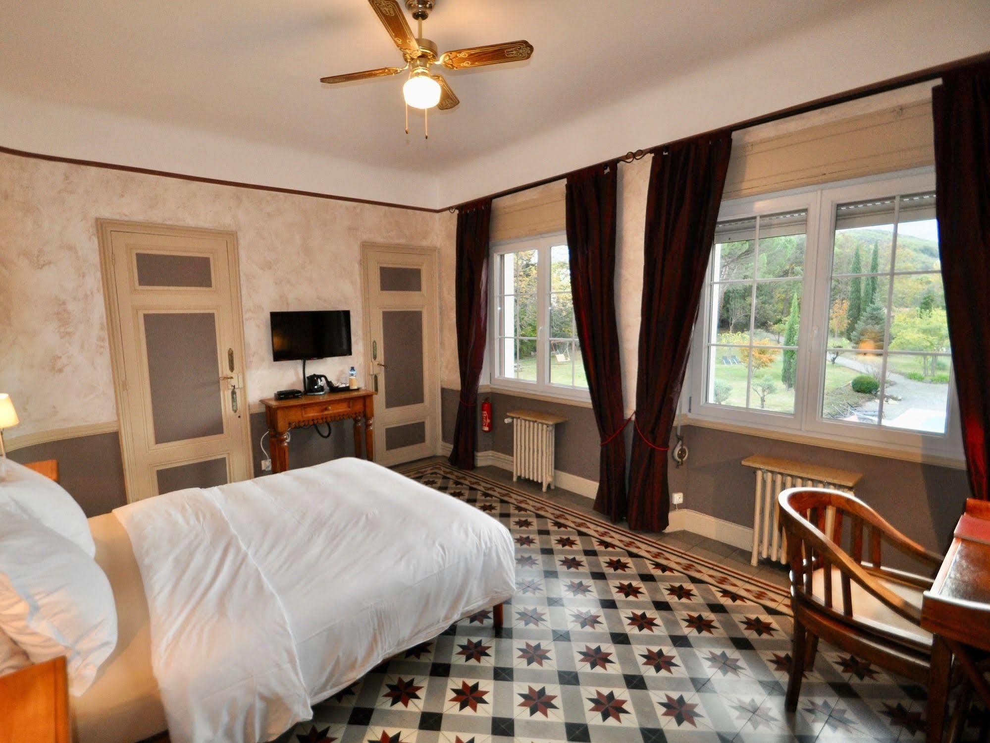 La Villa Du Parc プラード エクステリア 写真